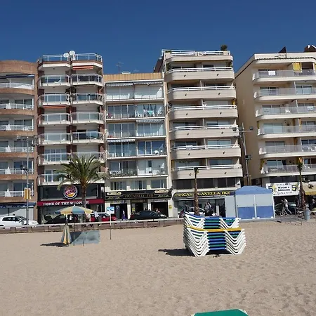 Апартаменты Sant Jordi Plaza Espana Льорет-де-Мар